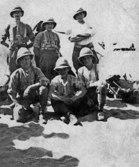 823, Rees, 2nd Battery - Egypt,- kneeling on right