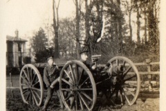 'A Sub gun. Bomd Lodwig, Dai Rees. Cambridge'