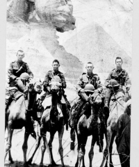 Sphinx & Pyramids - 972, Billy Blyth 2nd Left - 1916