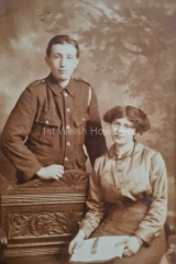 922, Rees w wife, Grace